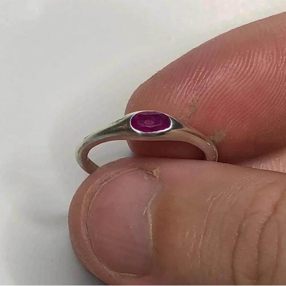 The “redone” Sterling silver ruby ring - Picture 3 of 3